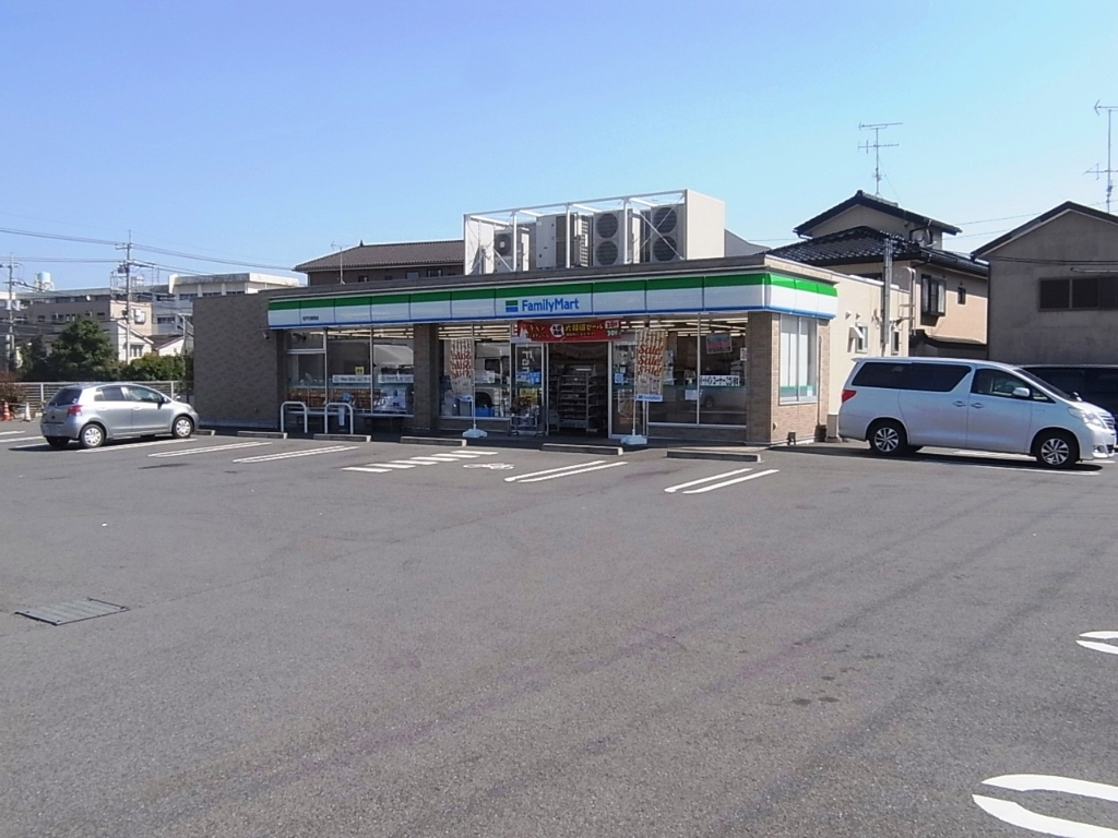 コンビニ　ファミリーマート 松戸五香西店（コンビニ）まで417m