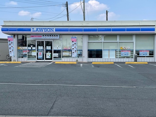 コンビニ　ローソン尾ノ上四丁目店（コンビニ）まで140m