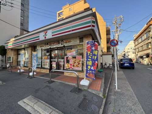 コンビニ　セブンイレブン 名古屋瑞穂通8丁目（コンビニ）まで486m