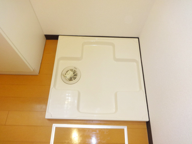 その他設備　室内洗濯機置き場です♪