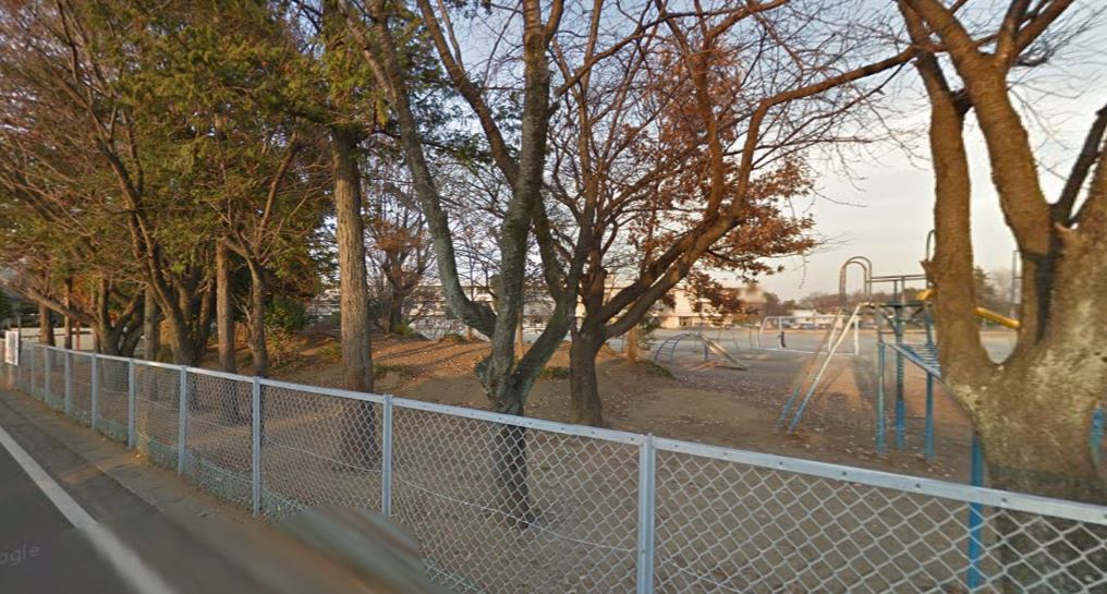 小学校　土浦市立下高津小学校（小学校）まで297m