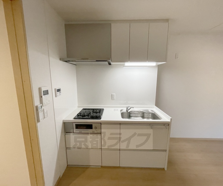 居室・リビング　フローリングでとても綺麗なお部屋です