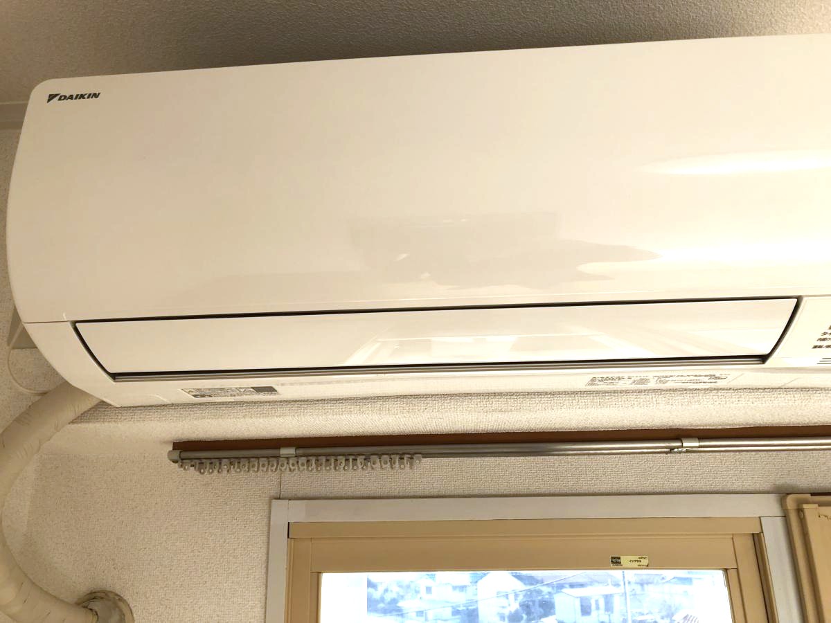 その他設備　暑い夏や寒い冬に大活躍！洋室6帖のお部屋にあるエアコンです☆