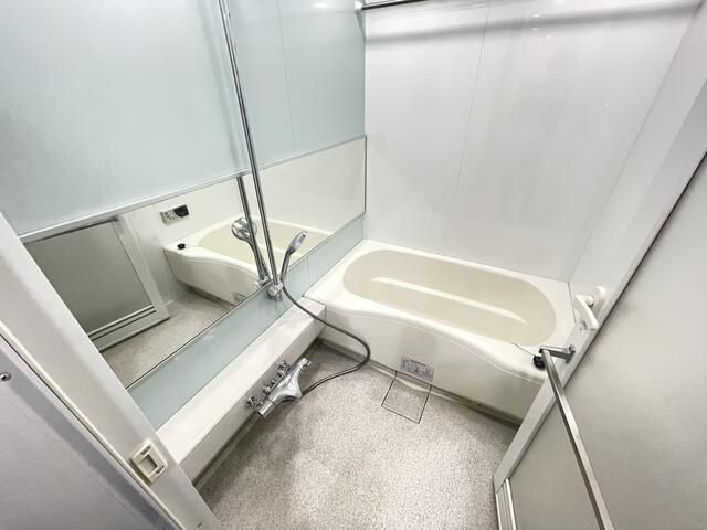 バス・シャワールーム　ワールドシティタワーズ　キャピタルタワー