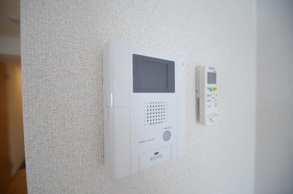セキュリティ　カメラ付インターホン