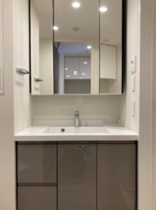 洗面設備　別部屋参考写真