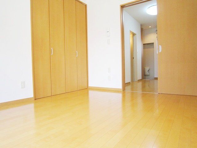 居室・リビング　★明るい居室★