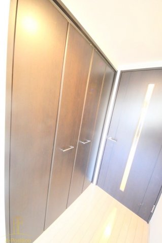 収納　サムティ梅田インターコア