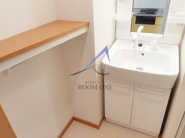 洗面設備　洗面台です。