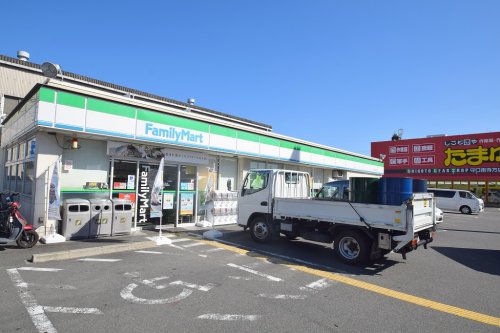 コンビニ　ファミリーマート 守口南寺方東通店（コンビニ）まで285m