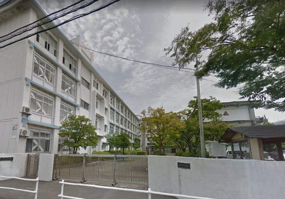 小学校　沼津市立第五小学校（小学校）まで1041m