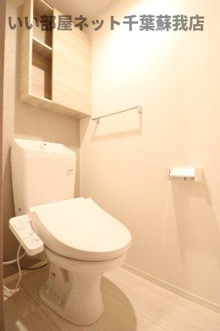 トイレ　落ち着いたトイレです
