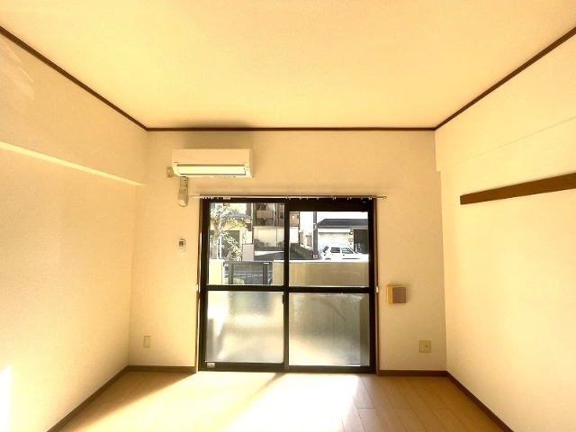 その他部屋・スペース　※別室同じ間取りの写真。現況を優先します。