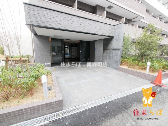 エントランス　共用部の印象も大切に