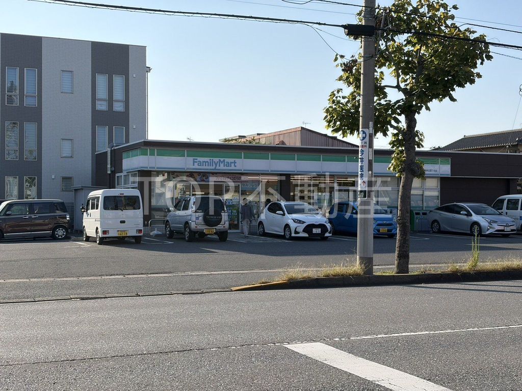 コンビニ　ファミリーマート千葉末広4丁目店（コンビニ）まで160m