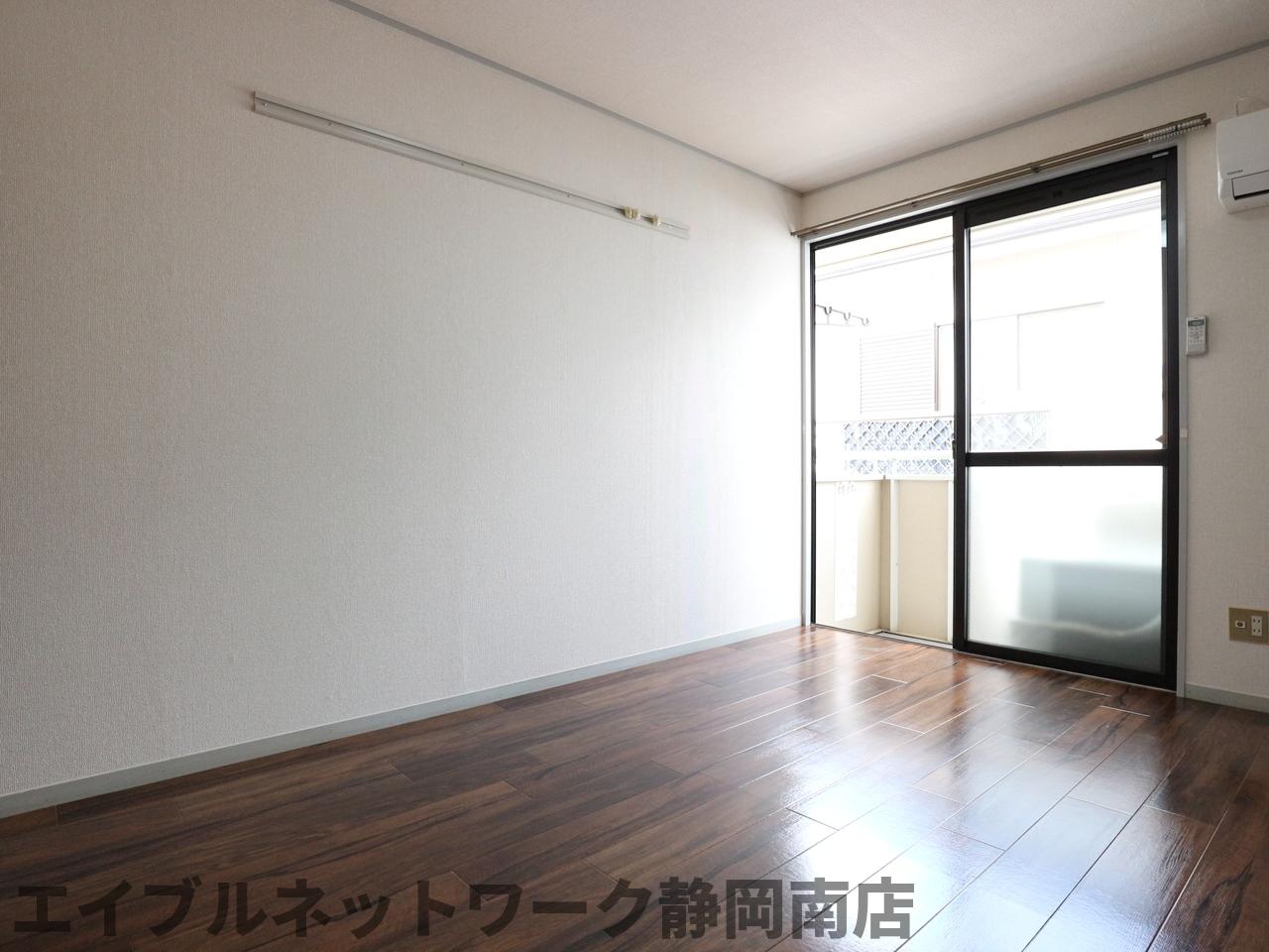 その他設備　居間です