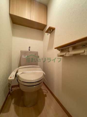 トイレ　ルーブル駒沢大学参番館