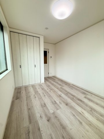 G.Crest八潮の居間写真