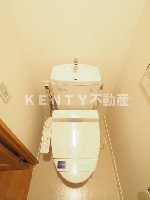 トイレ　ゆったりとした空間のトイレです