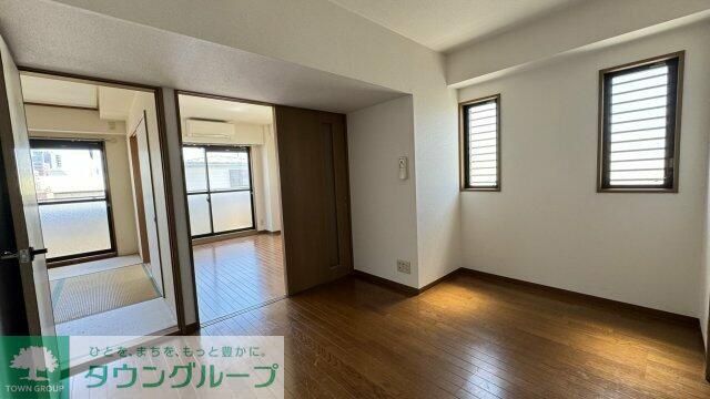 ライジングサンの居間写真