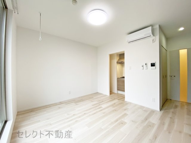 地下鉄東山線 本陣駅 徒歩7分 5階建 築4年の内装写真