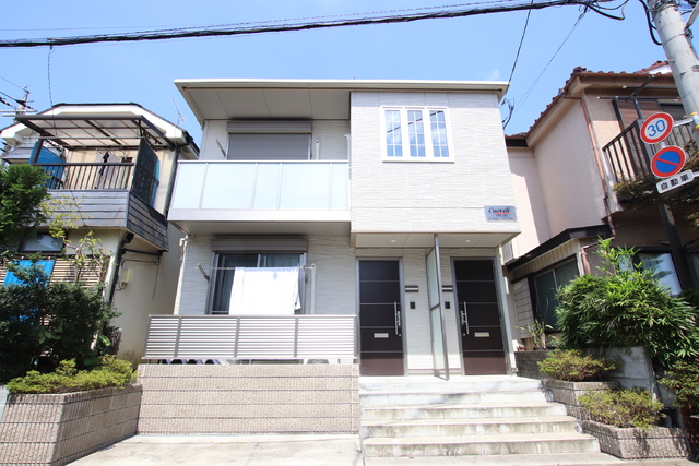 建物外観　ワンフロアー１世帯です！