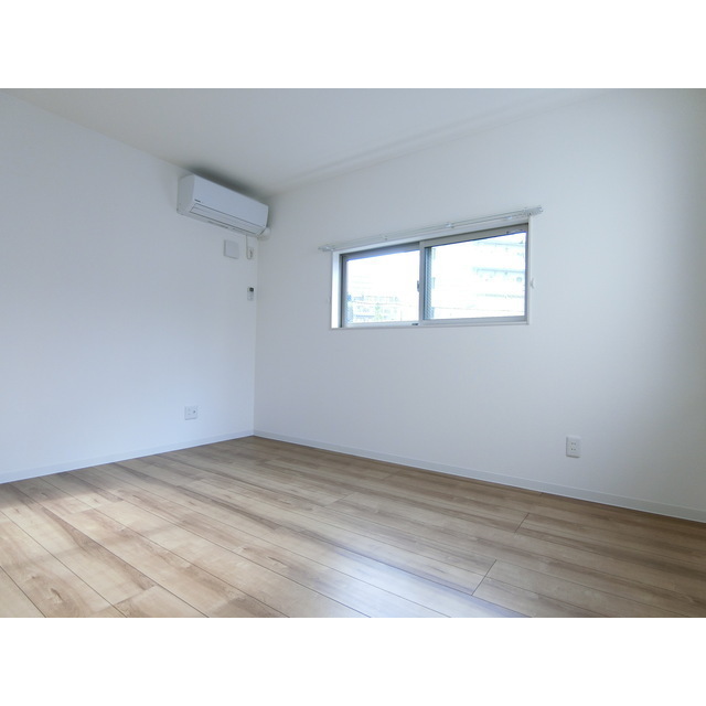 その他　２面採光のお部屋です