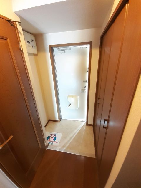 南海高野線 北野田駅 徒歩18分 2階建 築19年の玄関写真