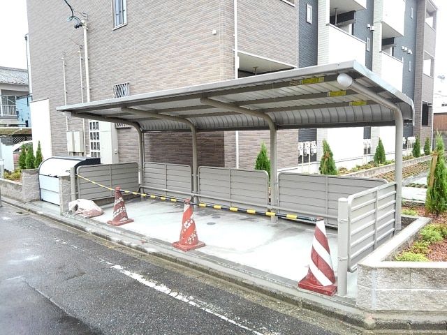 花音名西の外観写真