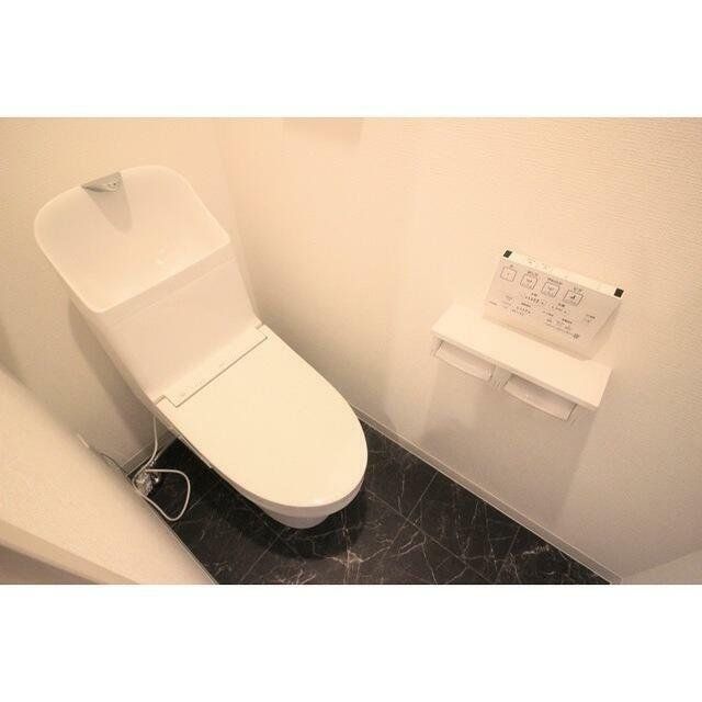 トイレ　物件画像