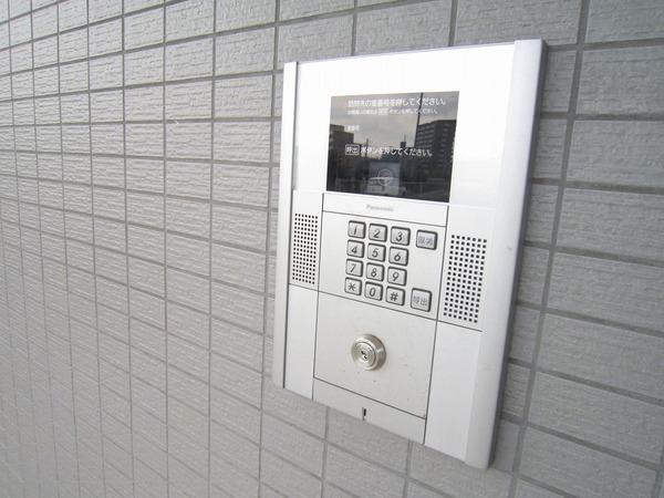 エントランス　オートロック