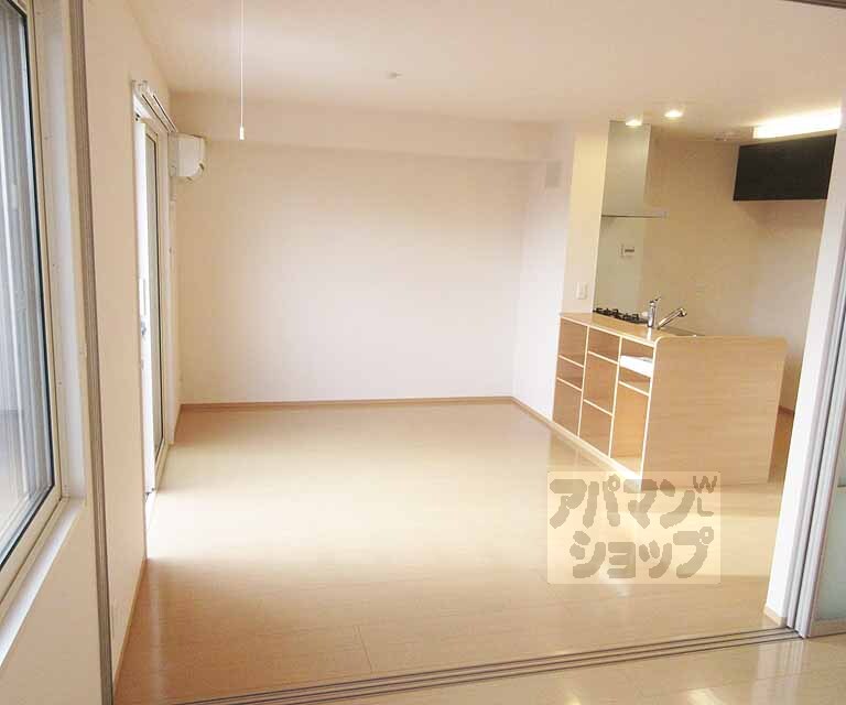 居室・リビング　お軽いお部屋です