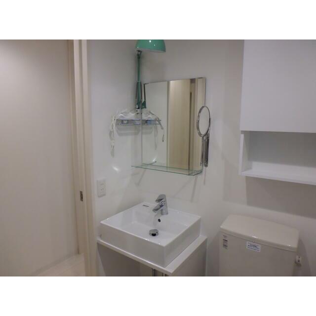 洗面設備　※別部屋参考写真です
