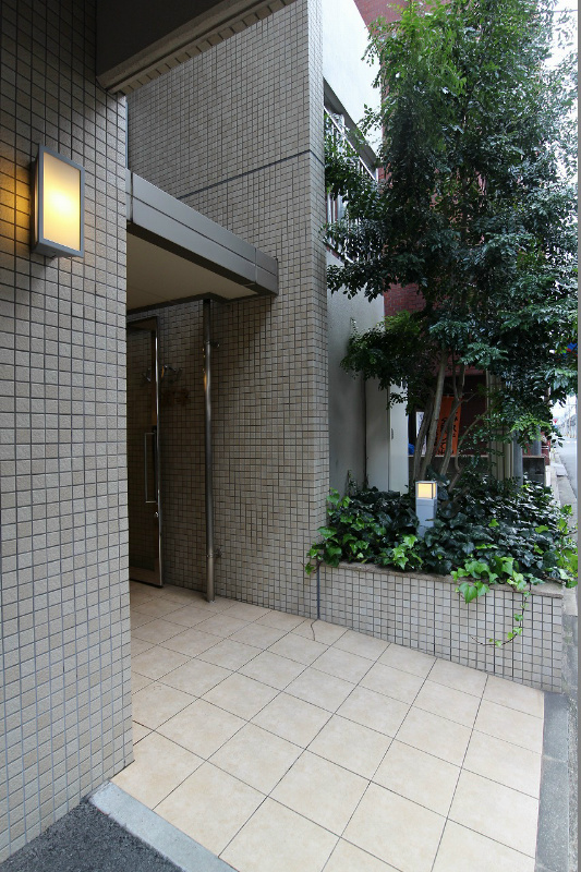 建物外観　エントランス