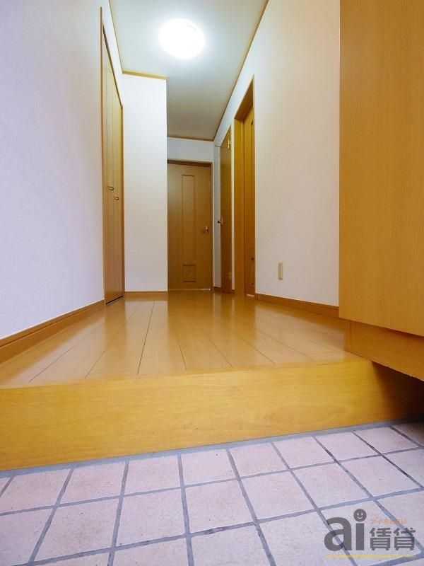 玄関　※写真同仕様※