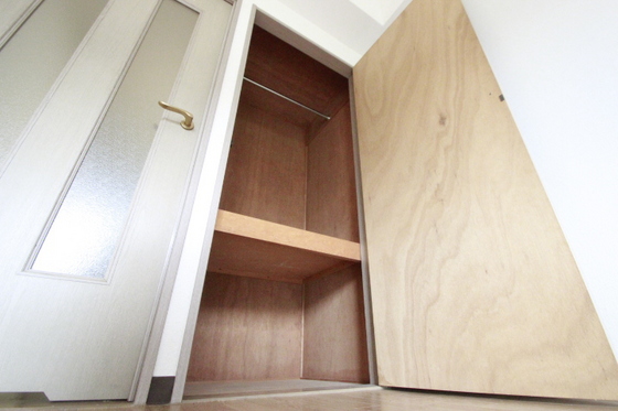 収納　※別部屋の写真です