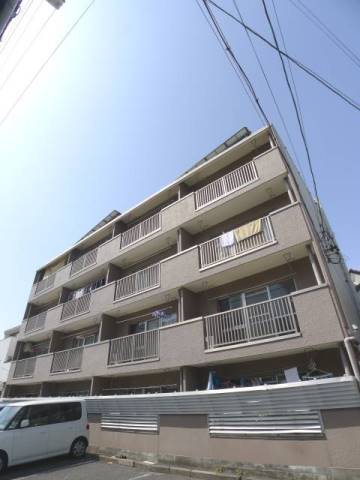 名古屋市昭和区山脇町のマンションの建物外観