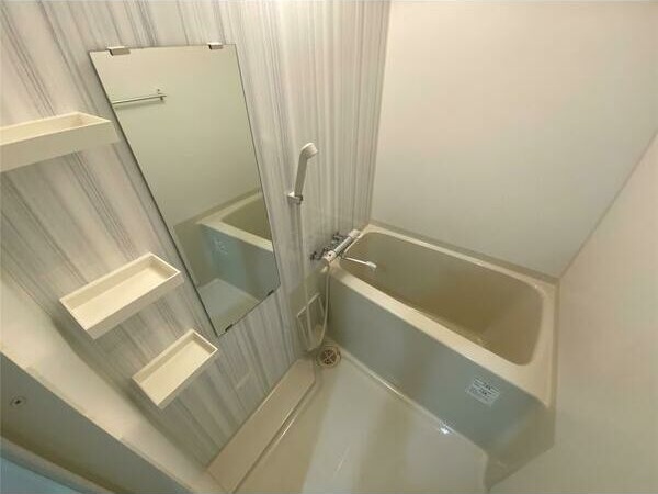 バス・シャワールーム　日々の疲れを癒すお風呂付です