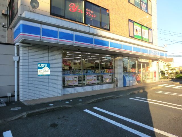 コンビニ　ローソン浜松萩丘3丁目店（コンビニ）まで334m