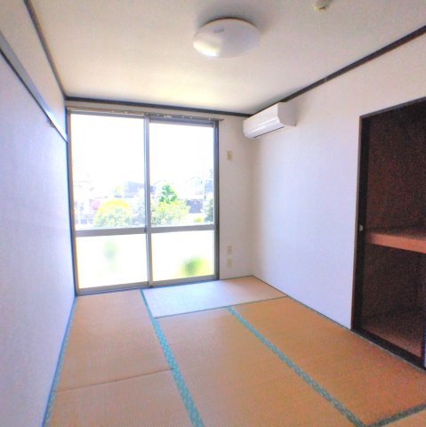 その他部屋・スペース　エアコンは新品。0.5帖の2段収納。畳は新品にできます。