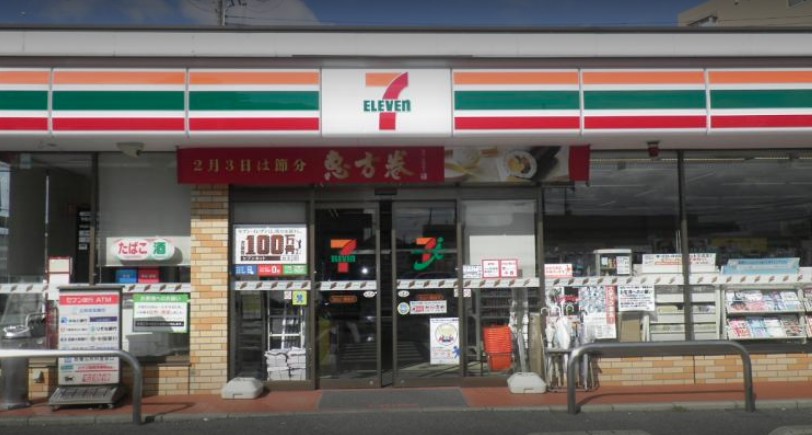 コンビニ　セブンイレブン 加古川備後店（コンビニ）まで136m