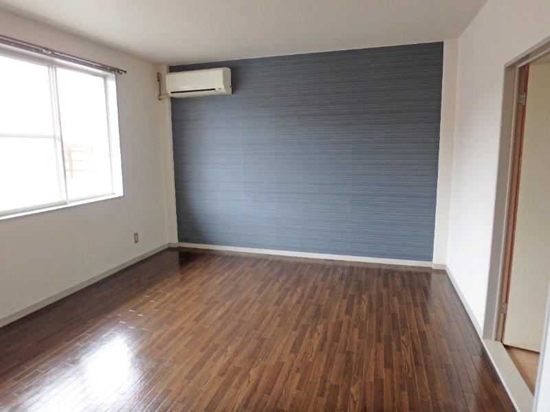 居室・リビング　１０帖の洋室！