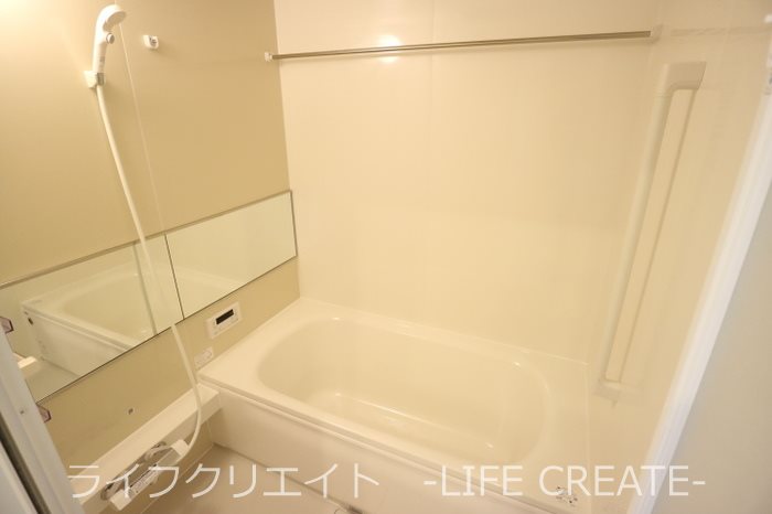 バス・シャワールーム　写真はA棟101号室