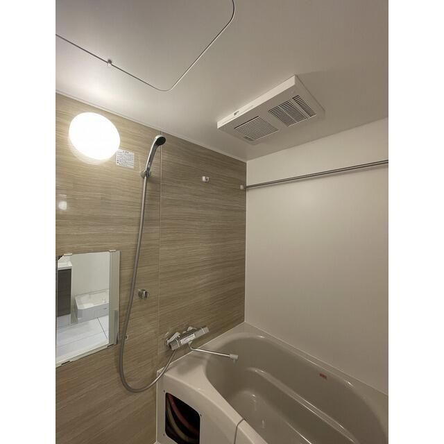 バス・シャワールーム　お風呂です