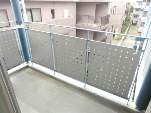 コンプリーションⅠ　バルコニー　ベランダ