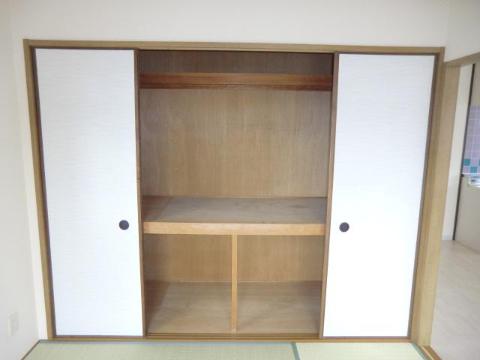 コンプリーションⅠ　収納　押入（開）