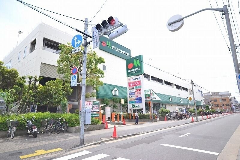 スーパー　マルエツ　新糀谷店（スーパー）まで728m