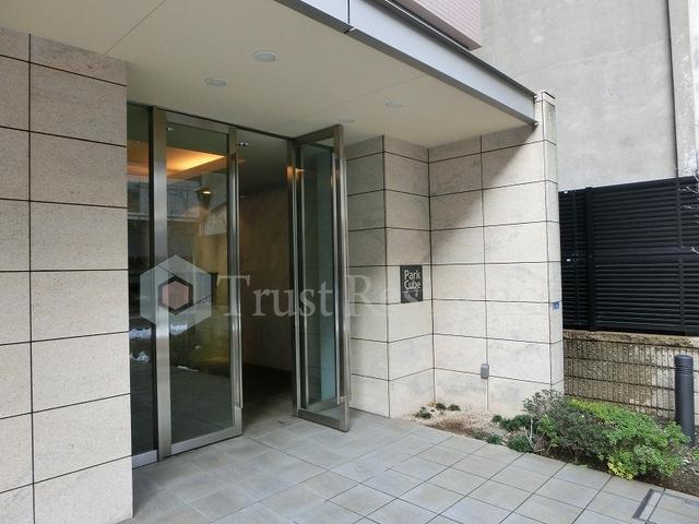 エントランス　エントランス前