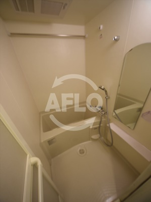 バス・シャワールーム　プレサンス堺筋本町駅前シェル　風呂