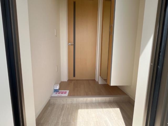 玄関　玄関（イメージ）